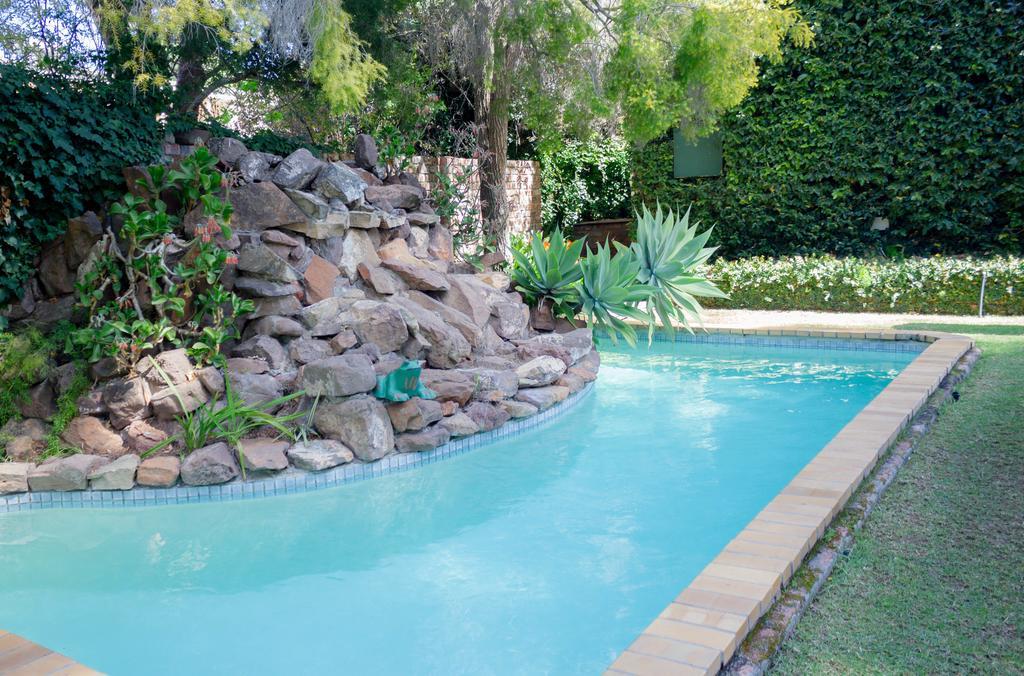 Adley House Bed and Breakfast Oudtshoorn Eksteriør billede