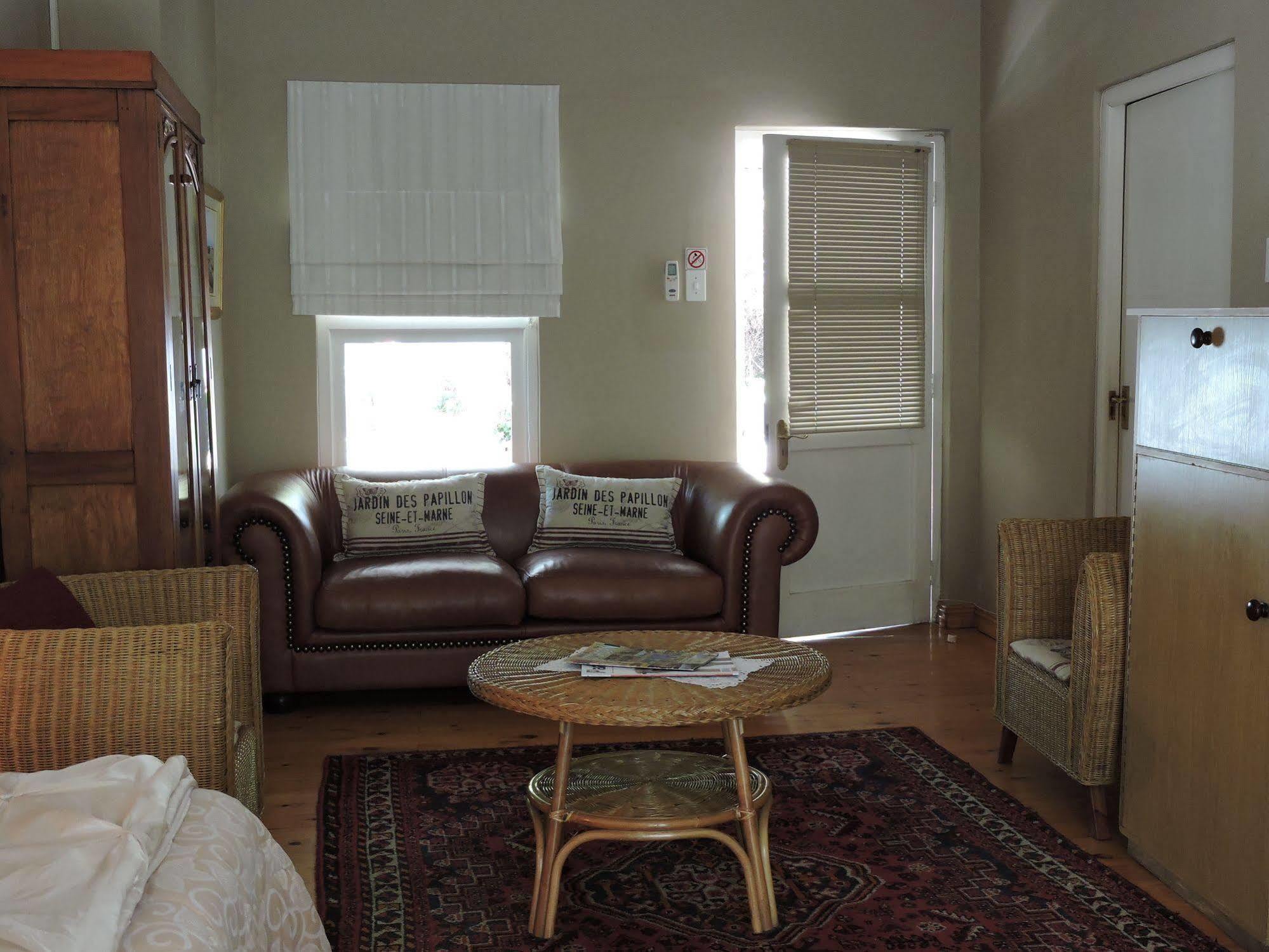 Adley House Bed and Breakfast Oudtshoorn Eksteriør billede